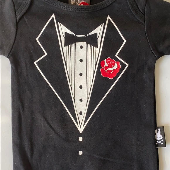 Baby romper Tux print size 3-6M - Picture 2 of 3